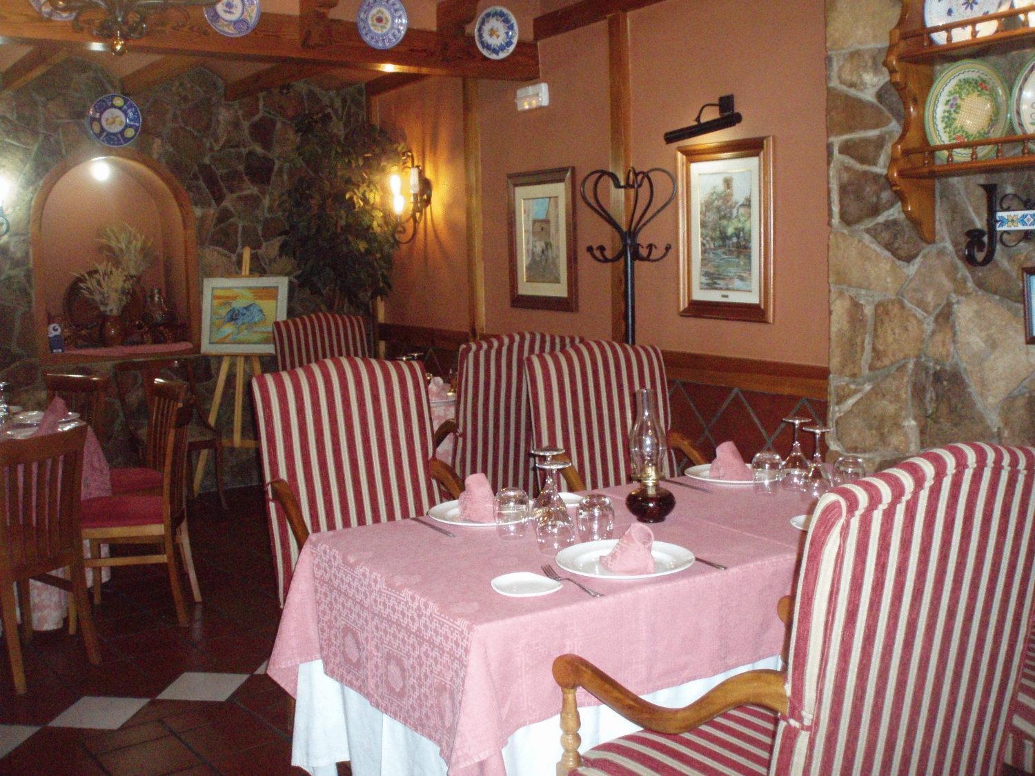 Hostal Restaurante La Muralla Canete  Exteriér fotografie