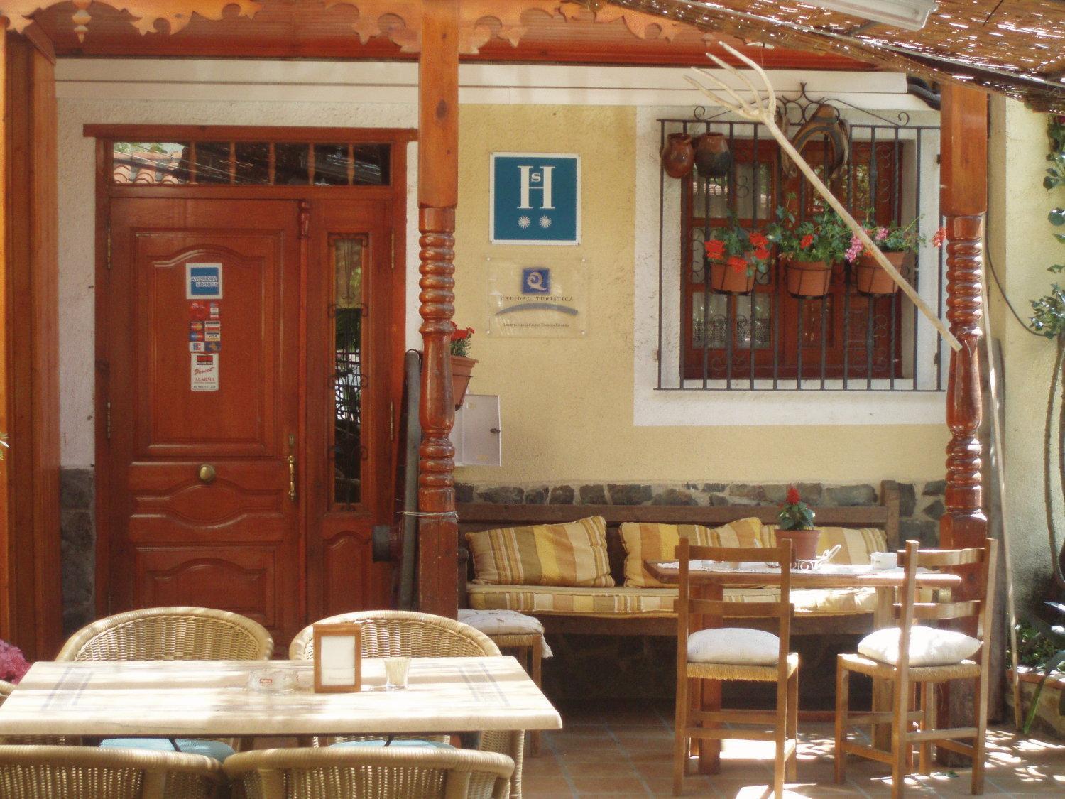 Hostal Restaurante La Muralla Canete  Exteriér fotografie